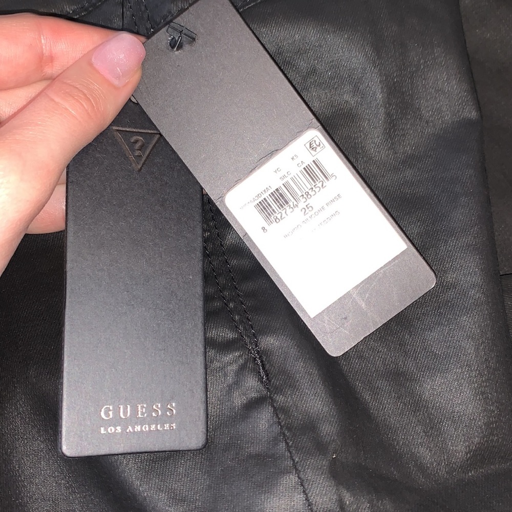 Guess | Curvy Faux Leather Jeggings Size 25 - Picture 7 of 8